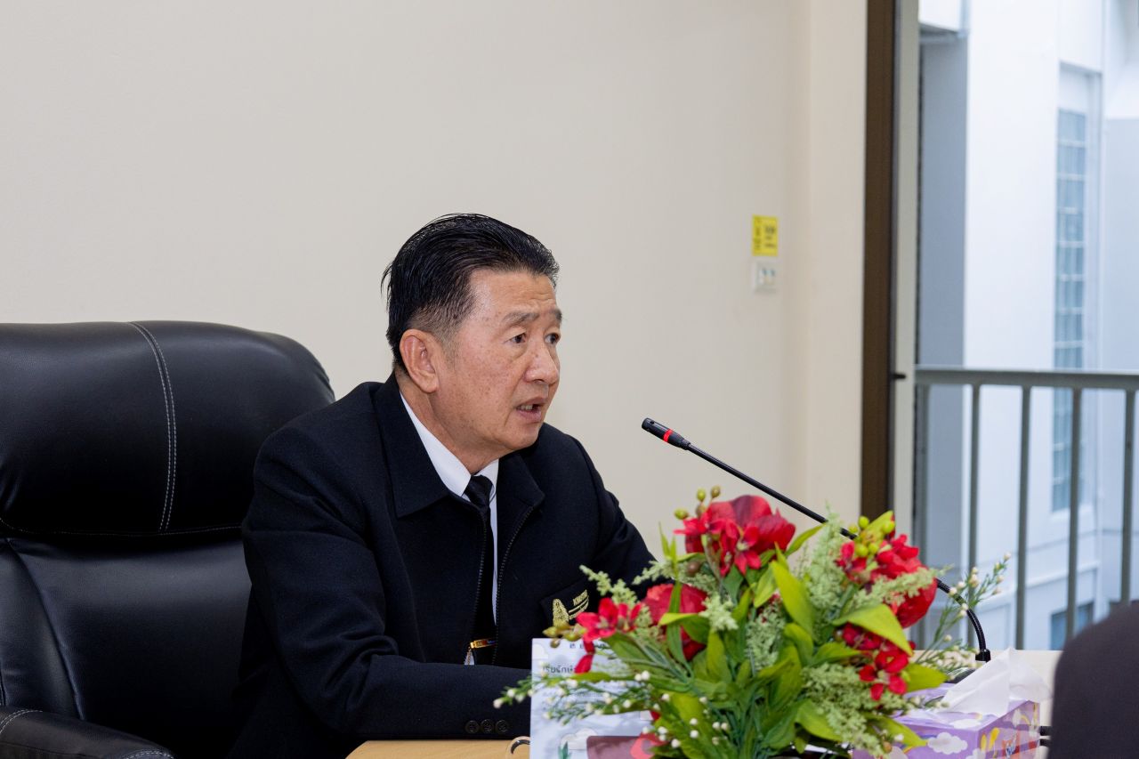 ผู้อำนวยการสำนักพัฒนาเทคนิคศึกษา เป็นประธานการประชุมติดตามการดำเนินงานฯ โครงการศึกษาความเหมาะสมรูปแบบการบริหารจัดการขยะมูลฝอยชุมชนของศูนย์จัดการขยะต้นแบบ จังหวัดพระนครศรีอยุธยา