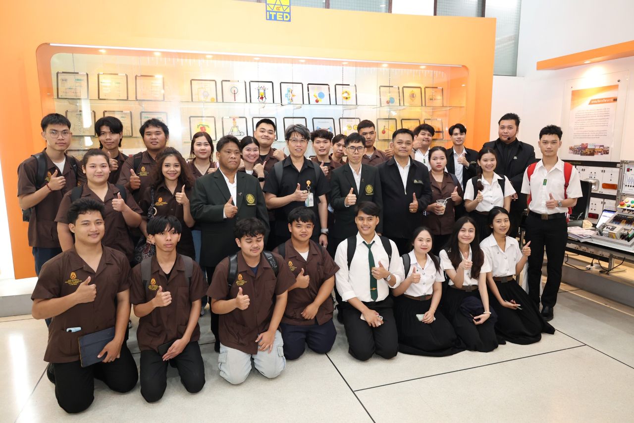 นักศึกษาปริญญาตรี คณะครุศาสตร์อุตสาหกรรม มจพ. เข้าศึกษาดูงานด้านสื่อการเรียนการสอน ณ สำนักพัฒนาเทคนิคศึกษา